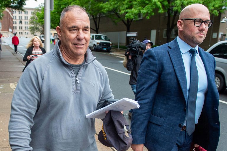 Former Connecticut Budget Official Flees To Greece Before Sentencing