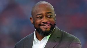 Former Steelers Coach Mike Tomlin Unveils 12 Year Minecraft City Project