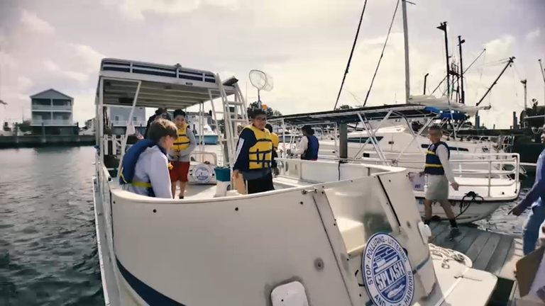 Freeport Students Join Operation Splash To Clean South Shore Waterways
