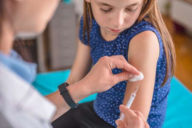 Future Pediatrician Urges Connecticut Parents To Trust Vaccines After Trump Exec