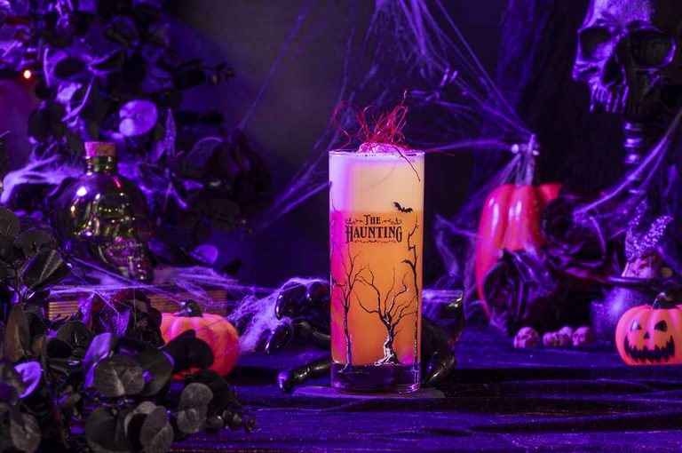 Galaxie Bar In Covington Launches The Haunting On Madison Halloween Pop Up