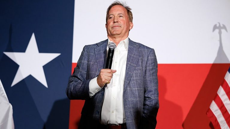 George W Bush Backs Sen John Cornyn At Texas Fundraiser Ken Paxton Absent