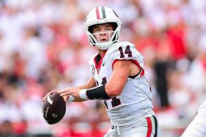 Georgia Bulldogs Remain No 2 As They Travel To Arkansas For Week 3 Showdown