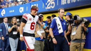 Giants Quarterback Jaxson Dart Exits With Knee Injury Malik Nabers Leaves With S