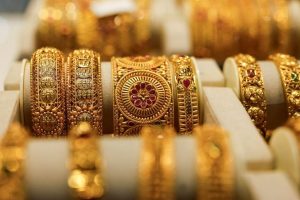 Gold Prices Slip As Treasury Yields Rise And Fed Rate Hike Expectations Grow
