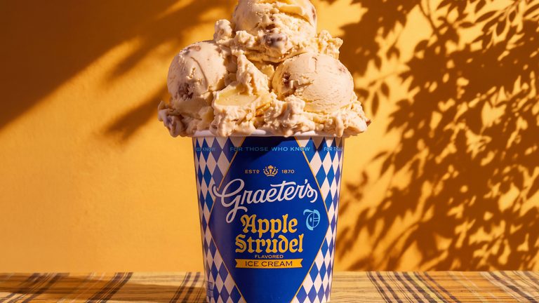 Graeter S Ice Cream Unveils Apple Strudel Flavor For Cincinnati S 50Th Oktoberfe