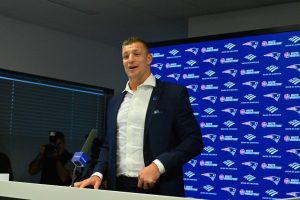Gronkowski Says Cowboys Super Bowl Appearance Would Be A Historic Spectacle