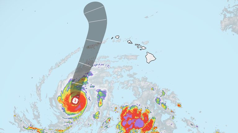 Hawaii Declares State Of Emergency As Hurricane Lowell Nears Western Islands