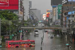Heavy Rain Floods Bangkok Streets Prompting Evacuations And Traffic Shutdowns
