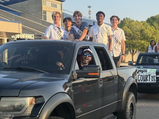 Hoover High School To Celebrate Homecoming With 6Th Annual Parade On Sept 9