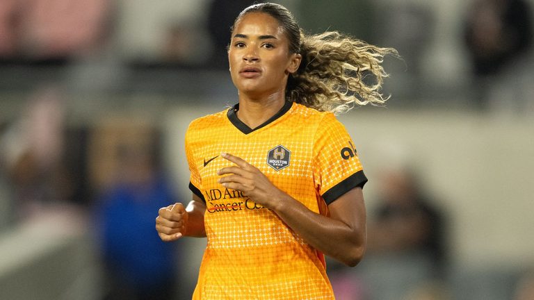 Houston Dash Dismiss Head Coach Fabrice Gautrat And Technical Director Twila Kil