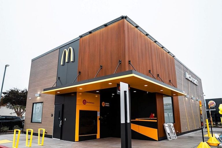 How Drive Thrus Self Checkout And Bopis Reshaped American Shopping