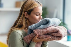 How To Eliminate Persistent Sweat Odor From Your Clothes