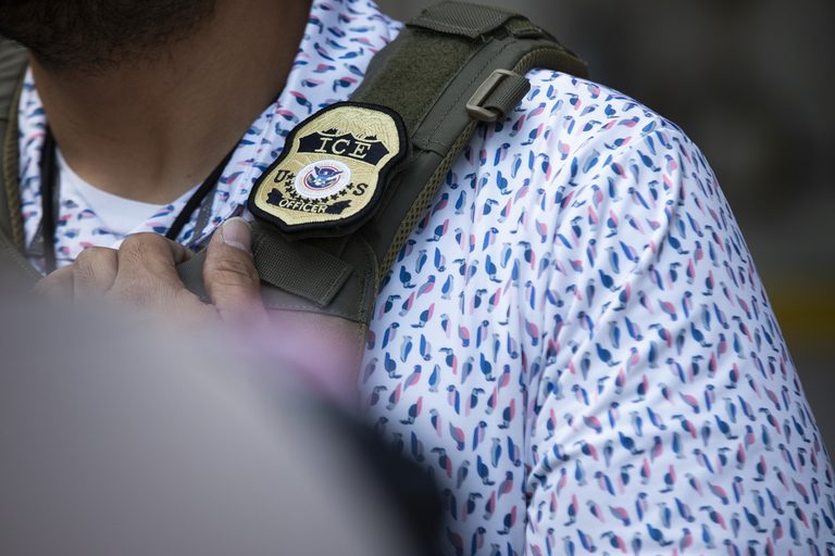 Ice Officer Wounds Man In Austin During Immigration Enforcement Operation