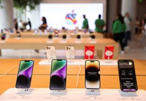 India S Consumer Regulator Escalates Probe Into Apple Ios 18 Software Warranty