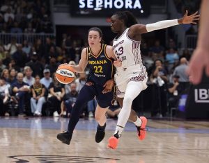Indiana Fever Defeat Toronto Tempo 103 85 As Mitchell And Clark Combine For 61 P