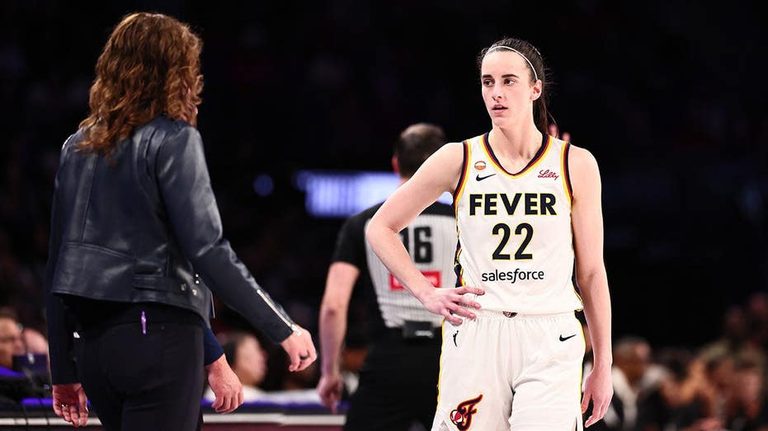 Indiana Fever Fall 102 85 To Las Vegas Aces In Game 1 Of Wnba Playoffs