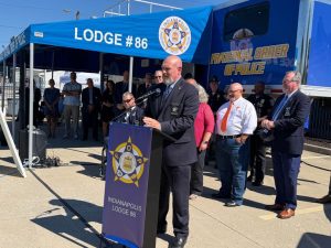 Indianapolis Police Unveil Mobile Arc Trailer And Comfort Cottage For Officers
