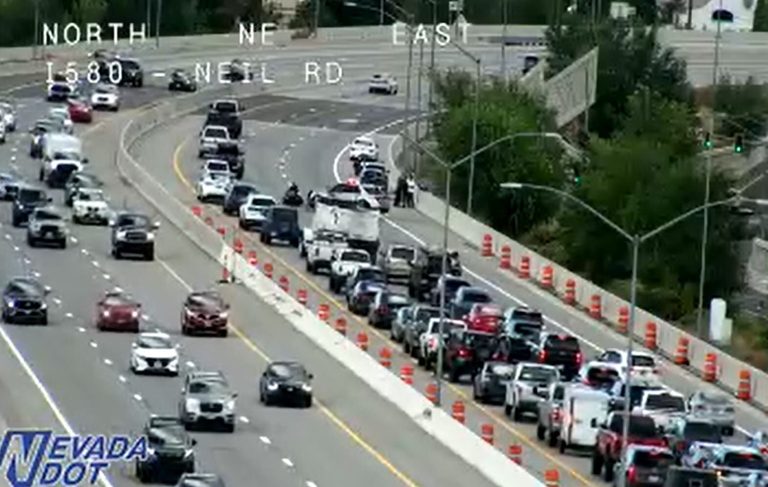 Injury Crash Reported On I 580 Northbound At Neil Road Authorities Urge Alternat