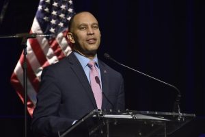Jeffries Eyes Speakership As Trump Administration Faces Midterm Test