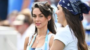 Jordon Hudson Returns To Unc Football Events As Belichick S Partner