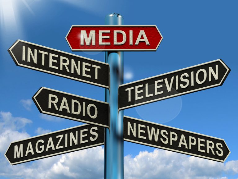 Judge Restores White House Access For Cnn Ms Now And Politico After Trump S Revo