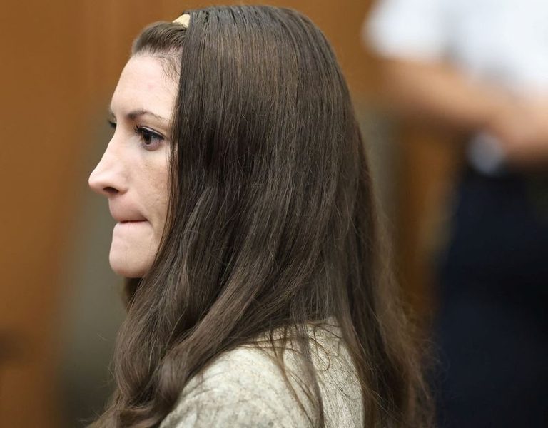 Jury In Duxbury Mother S Murder Trial Deadlocked Resumes Fifth Day Of Deliberati