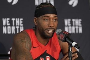 Kawhi Leonard Returns To Toronto Raptors Focuses On Basketball After Nba Cap Inv