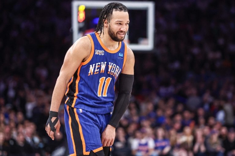 Knicks Point Guard Jalen Brunson Cleared To Play After Wrist Surgery