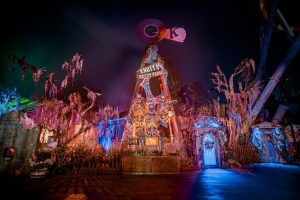 Knott S Berry Farm Draws Criticism For Posting Youtuber S Negative Review On Par