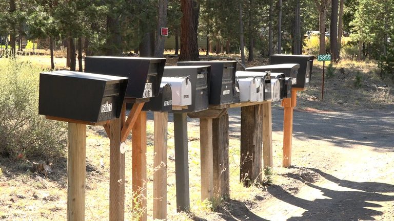 La Pine Residents Warned Of Recent Mailbox Thefts On Sparks Drive And Nearby Str