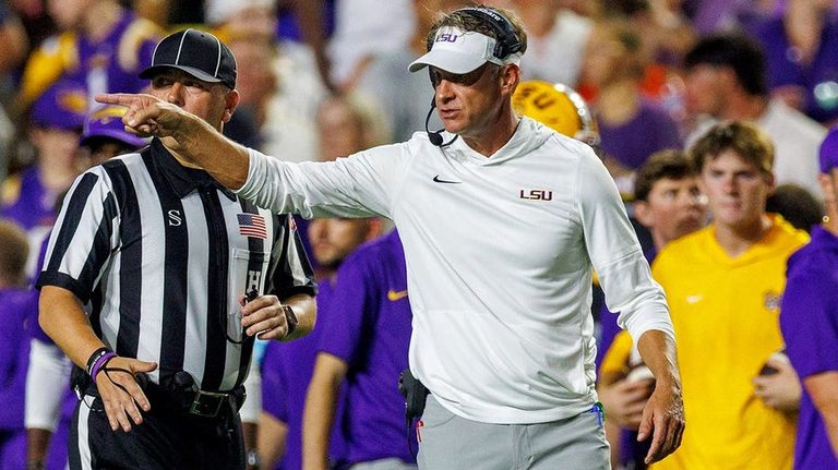 Lane Kiffin Says Lsu S Two Hour Weather Delay Was A Strategic Move That Helped T