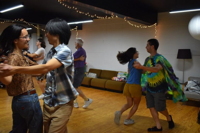Lavender Contra Collective Brings Gender Free Dancing To New Haven