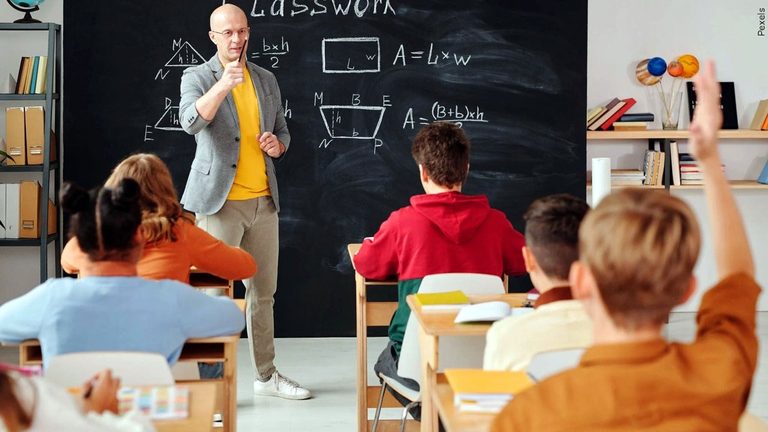 Lincoln Schools Seek State Waiver To Keep Substitute Teachers Beyond 90 Day Limi