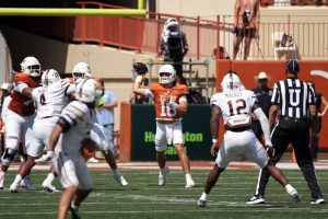 Longhorn Quarterback Arch Manning Seeks Redemption In Ohio State Rematch