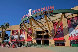 Los Angeles Angels To Be Purchased By Stan Kroenke S Sports Group