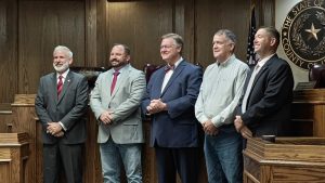 Lubbock County Commissioners Ok 19 000 Raise For Tax Assessor After Salary Griev
