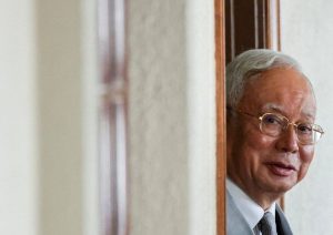 Malaysia Royal Palace Hosts Pardons Board Members Amid Najib Razak Clemency Talk
