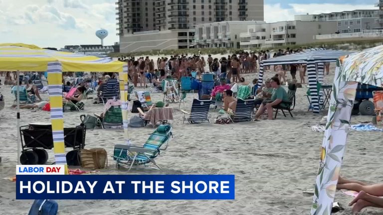 Margate Families Enjoy Final Labor Day Beach Weekend