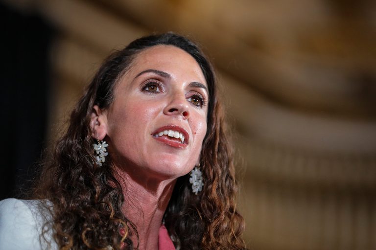 Massachusetts Unemployment Office Vows Faster Aid After Audit Finds Long Hold Ti