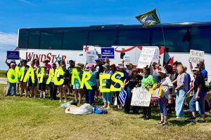 Mccook Ice Detention Center Expansion Sparks Omaha Protest And State Debate