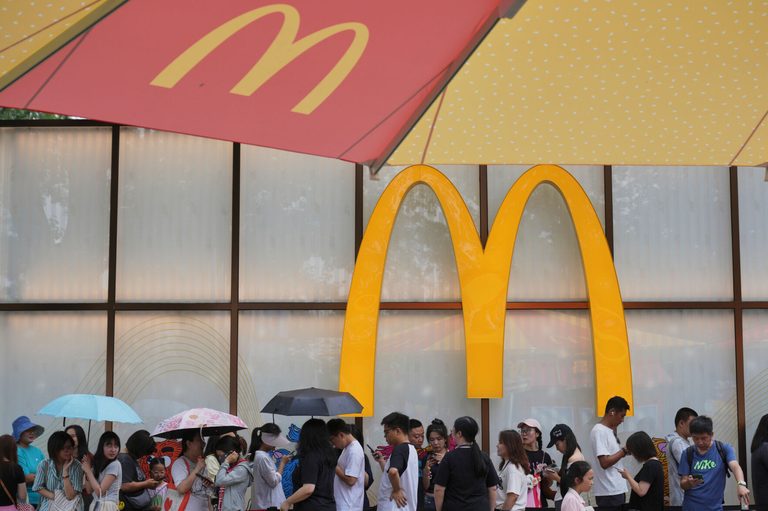 Mcdonald S Launches 8 5 B Modernization Plan With Ai Hand Breaded Chicken And Ne