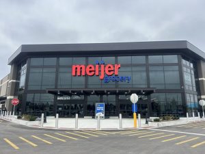 Meijer Opens New 75 000 Square Foot Grocery Store In Fishers Indiana