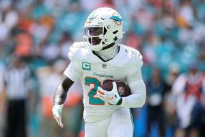 Miami Dolphins Lose Rb De Von Achane To Season Ending Acl Tear