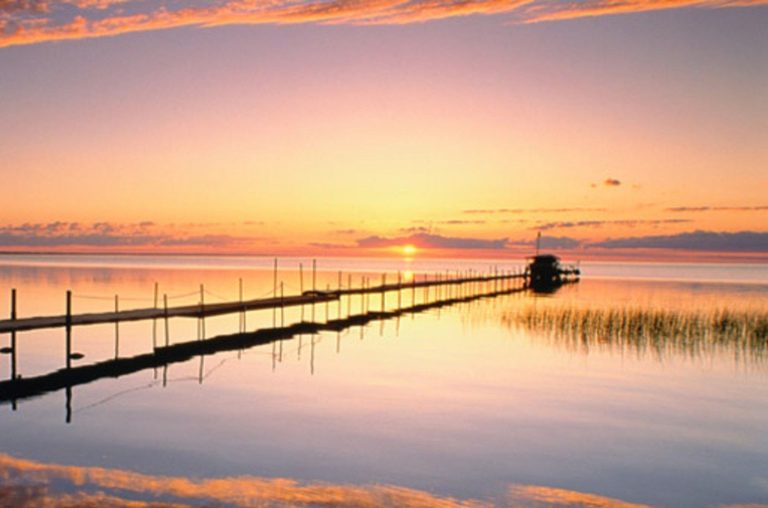 Minnesota Dnr Urges Fall Boaters And Hunters To Wear Life Jackets In Cold Water