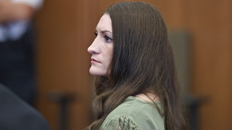 Mistrial Declared In Lindsay Clancy Murder Trial As Jury Deadlocks