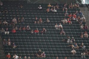 Mlb Wild Card Games In Atlanta And Houston See Low Weekday Attendance