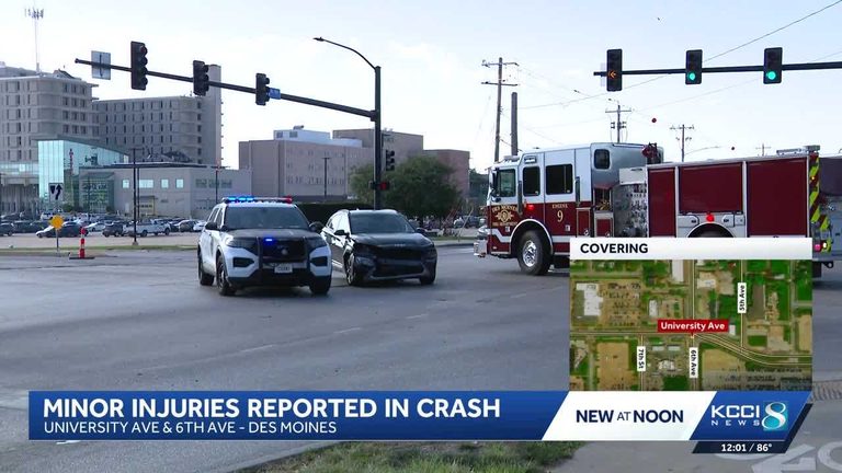Multiple Injuries Reported After Crash On University Avenue Near Mercyone In Des