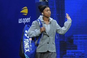 Naomi Osaka Advances To Us Open Fourth Round With Gritty Win Over Elise Mertens