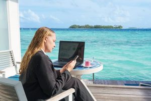 Nearly Half Of U S Workers Cancel Or Shorten Vacations Due To Work Stress